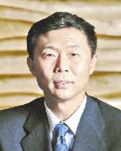 王功伟