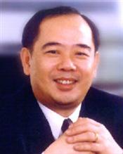 何经华