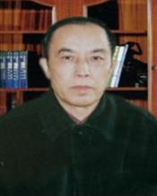 何谧