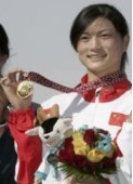 田靓